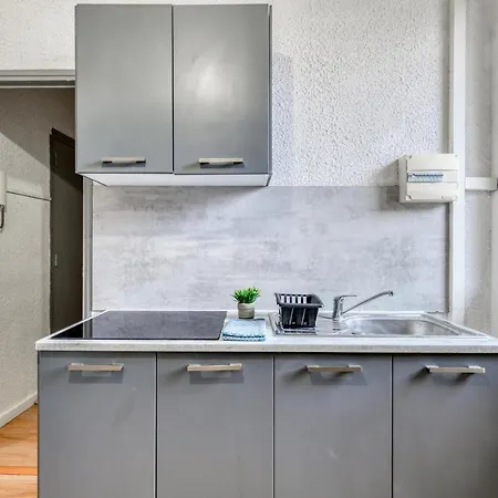 Апартаменты Les Bulles Occitanes - A Pied Каркассон