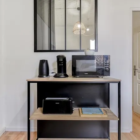 Les Bulles Occitanes - A Pied Апартаменты