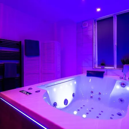 Les Bulles Occitanes - A Pied Апартаменты